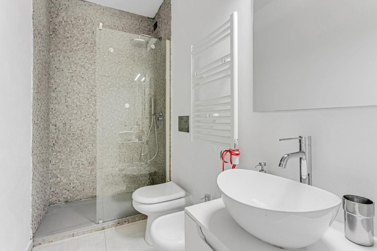 Metro M1 - Smart Home, Fast Free Wifi & Netflix Milan Luaran gambar