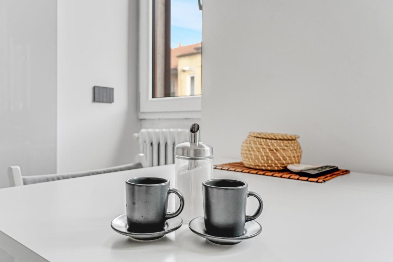 Metro M1 - Smart Home, Fast Free Wifi & Netflix Milan Luaran gambar